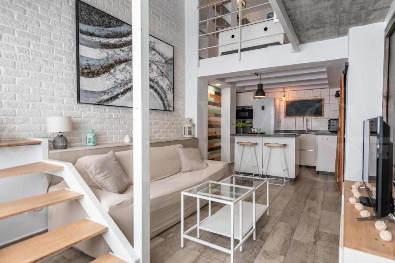 Bright Duplex Loft Next To The City Center By Rems Malaga Exterior photo